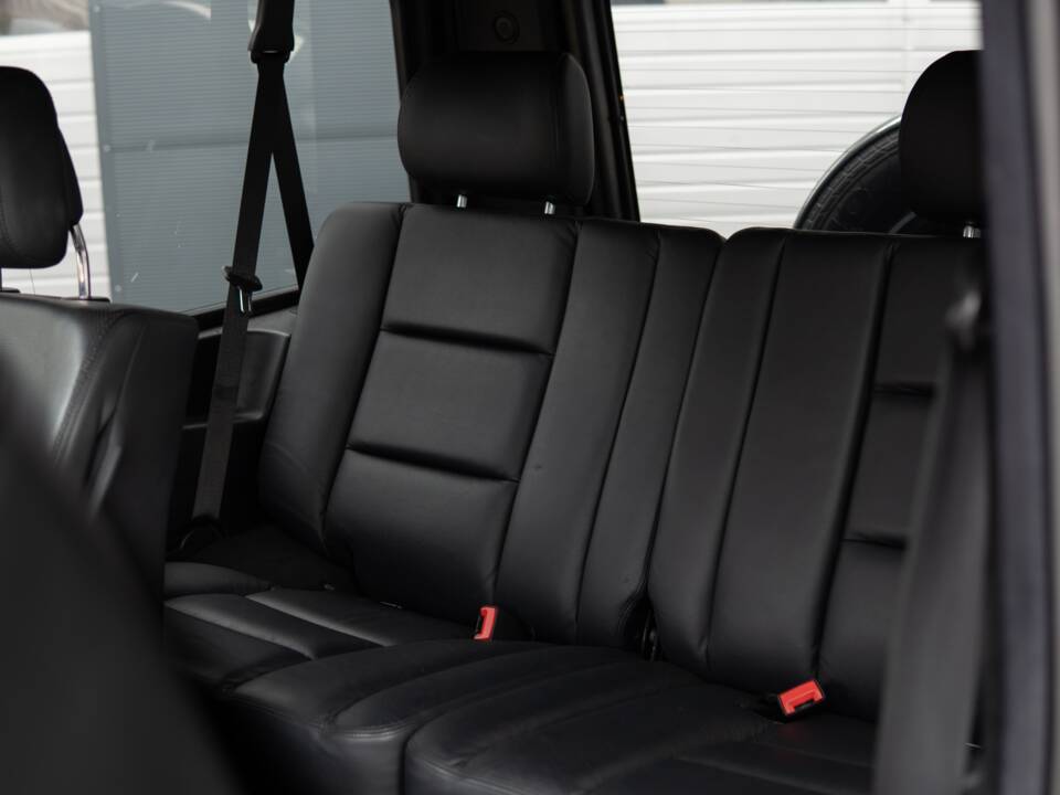 Obraz 18/28 pojazdu Mercedes-Benz G 500 (SWB) (2012)