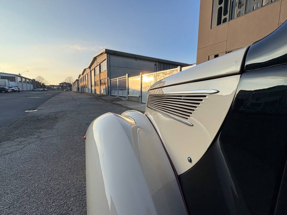 Bild 25/26 von Ford V8 (1937)