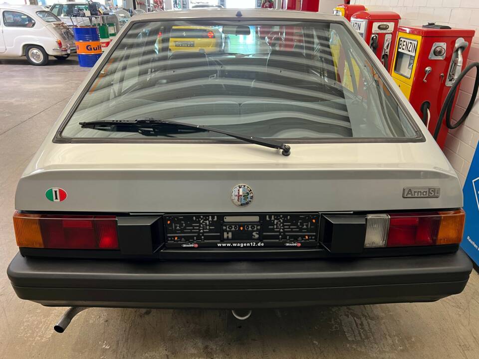 Image 15/18 de Alfa Romeo Arna 1.3 SL (1984)