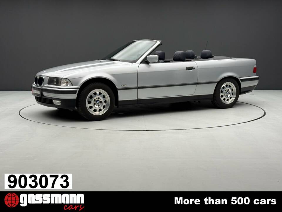Image 1/15 of BMW 320i (1998)