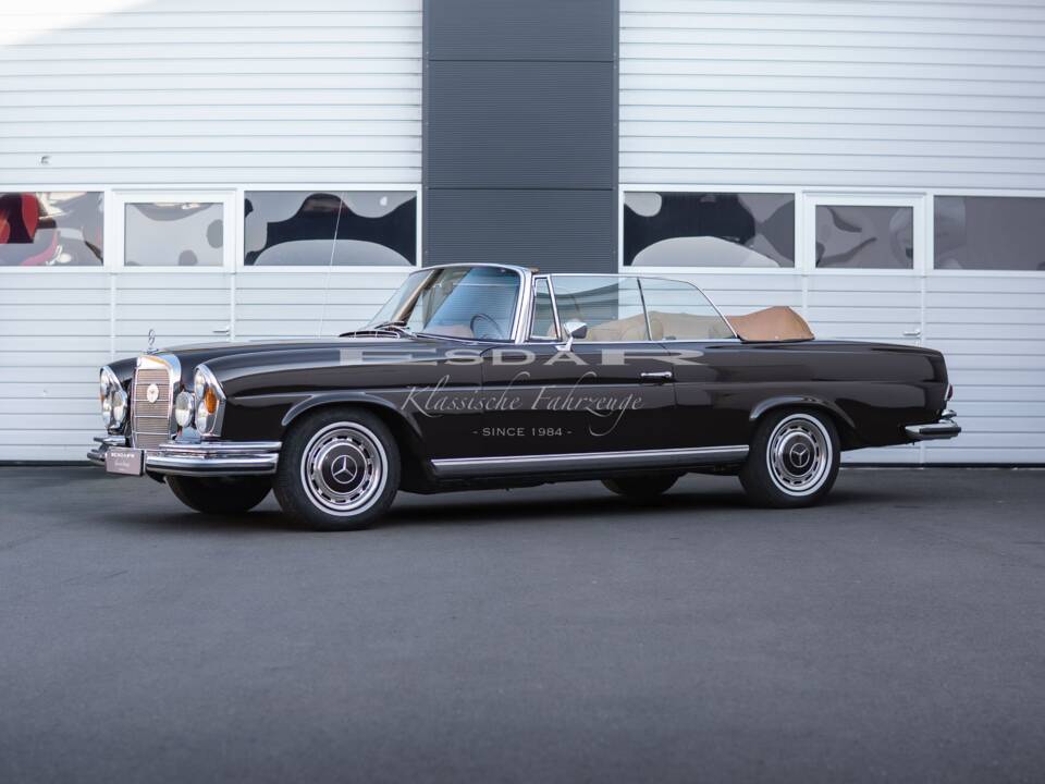Bild 2/37 von Mercedes-Benz 280 SE (1969)