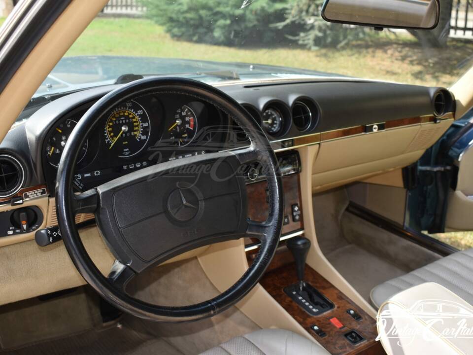 Image 43/75 de Mercedes-Benz 560 SL (1986)