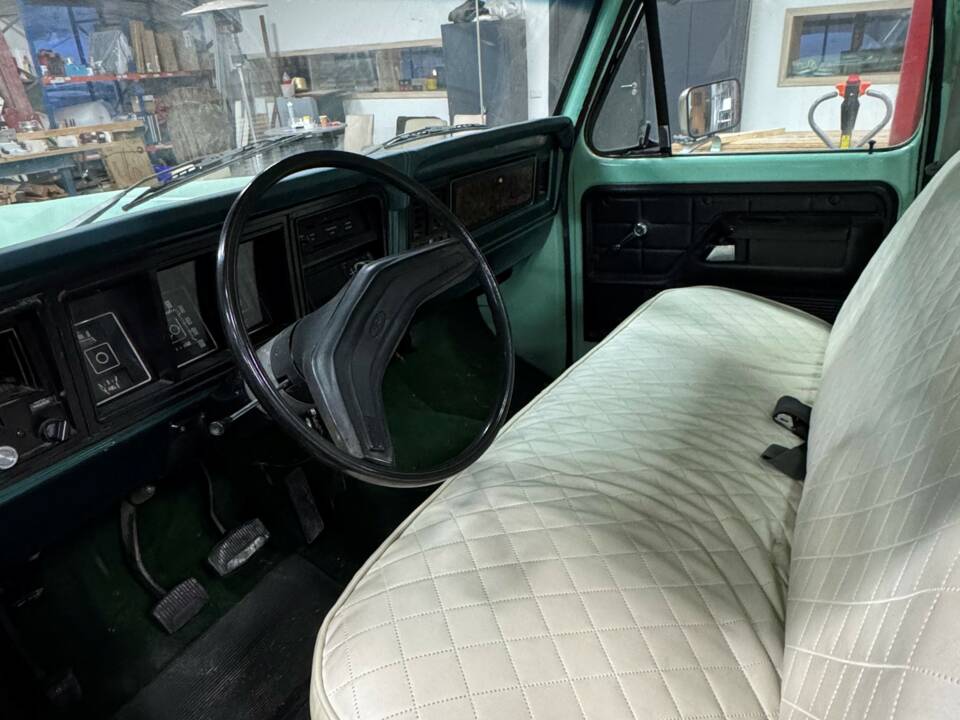 Image 6/9 of Ford F-150 Ranger (1979)