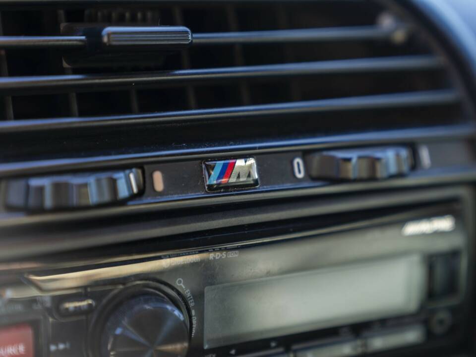Bild 43/50 von BMW 318is "Class II" (1994)