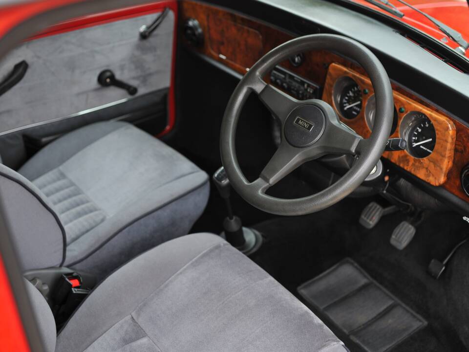 Imagen 4/30 de Rover Mini Cooper 1,3i (1993)