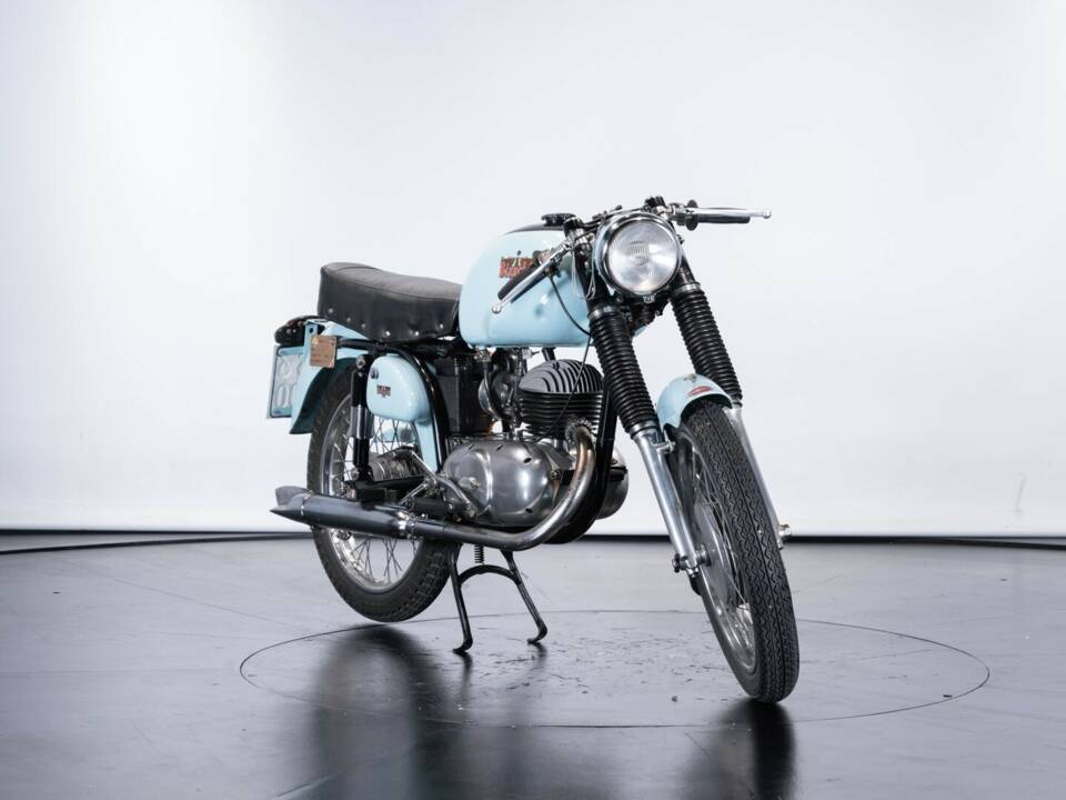 Image 5/50 of Bianchi 125 (1958)