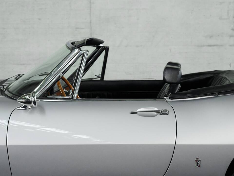 Imagen 15/50 de FIAT Dino 2400 Spider (1971)