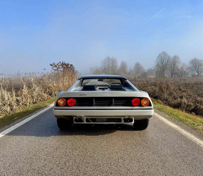 Image 15/43 of Ferrari 512 BB (1979)