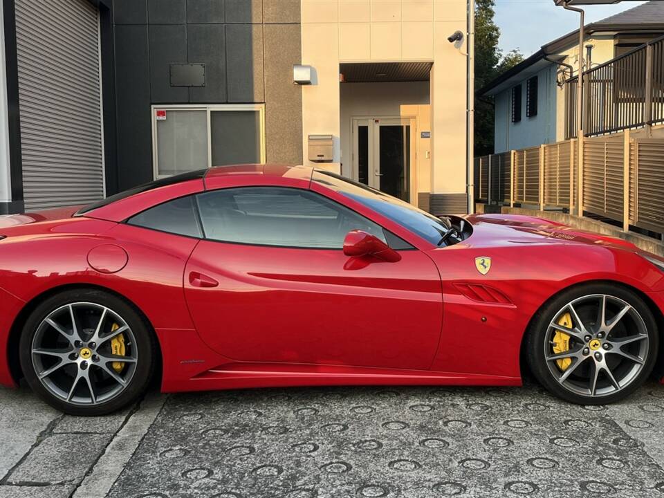 Afbeelding 6/45 van Ferrari California (2009)