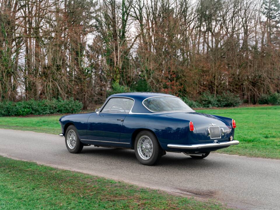 Image 2/9 of Alfa Romeo 1900 C Super Sprint Touring (1956)