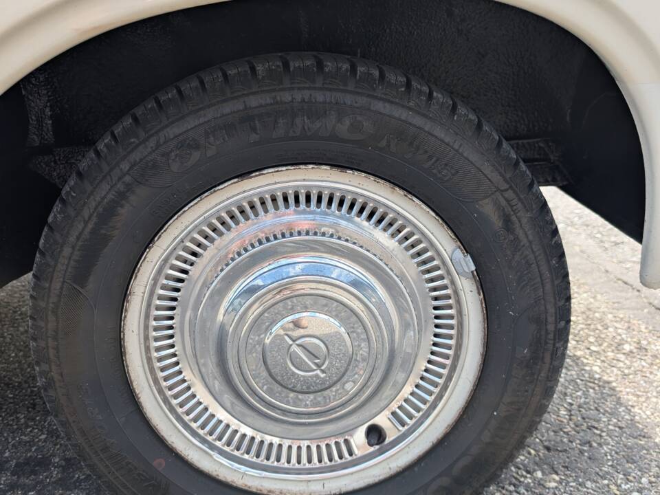 Image 23/35 of Opel Rekord 1700 (1964)