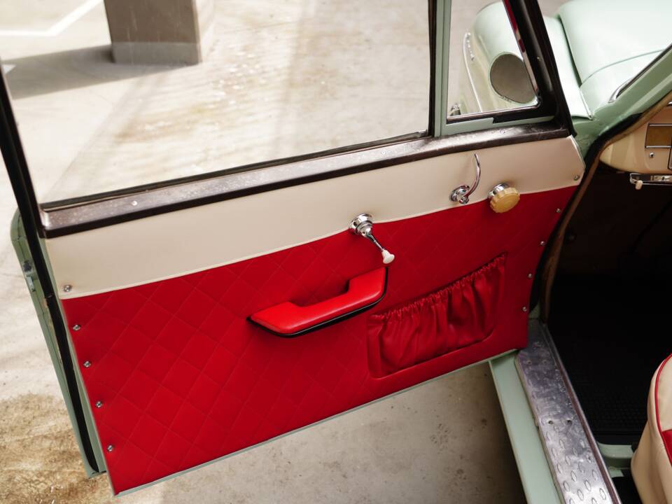 Bild 33/99 von Borgward Isabella (1959)