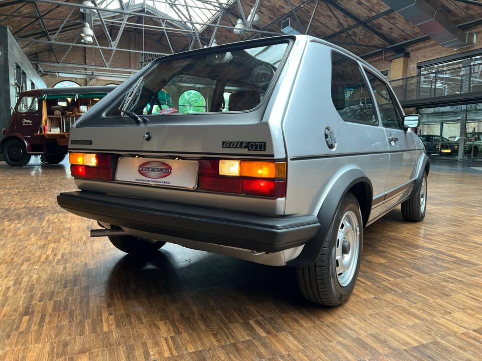 Image 7/34 of Volkswagen Golf I GTI 1.6 (1980)