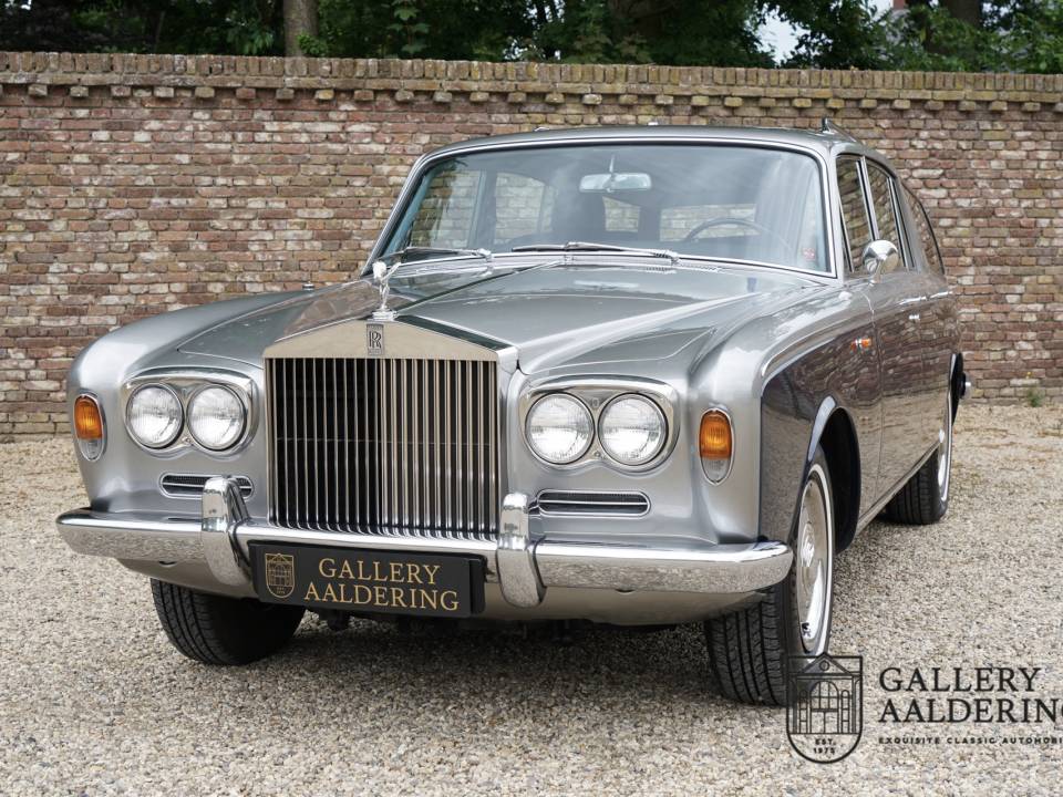 Image 44/50 of Rolls-Royce Silver Shadow I (1972)