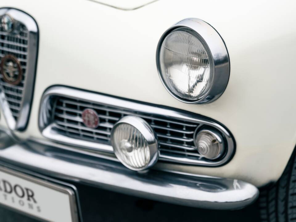 Bild 10/40 von Alfa Romeo Giulietta Sprint (1959)