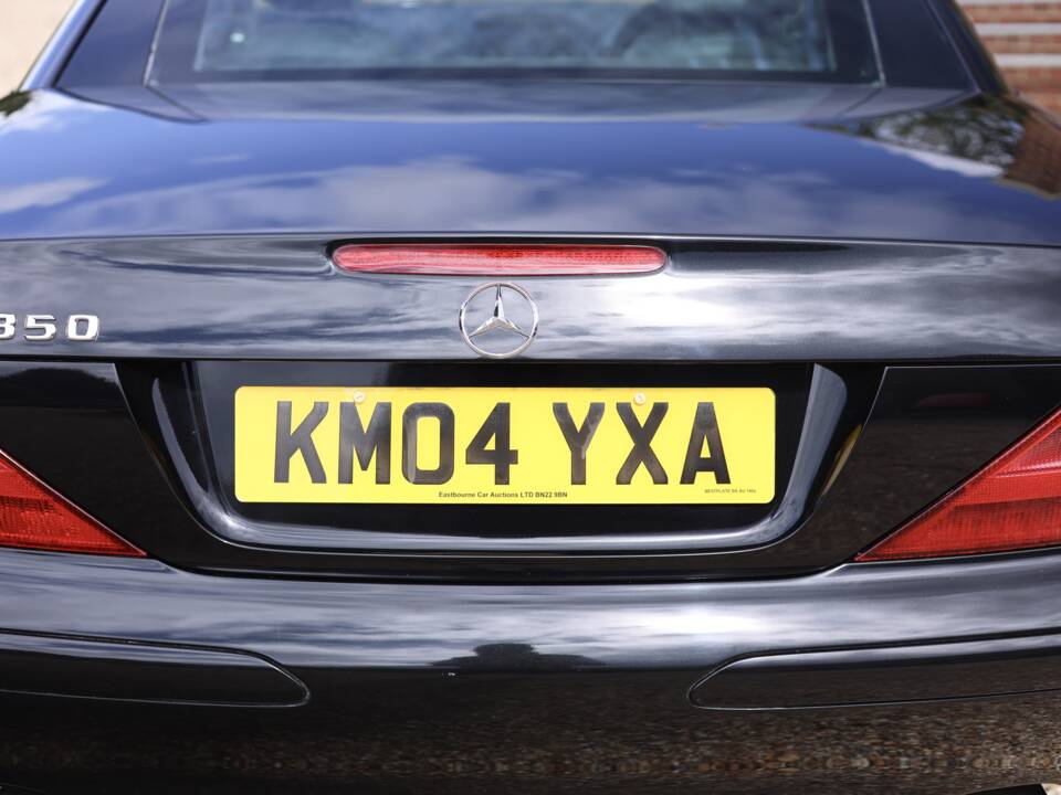 Image 20/50 de Mercedes-Benz SL 350 (2004)