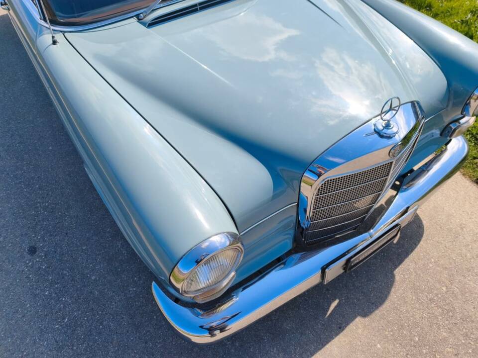 Afbeelding 19/25 van Mercedes-Benz 200 (1967)