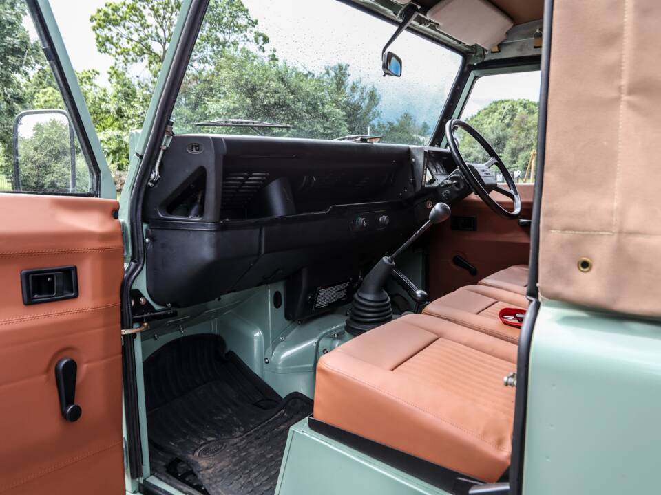 Afbeelding 23/36 van Land Rover 110 (1989)