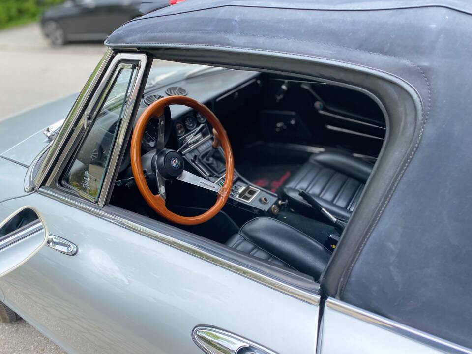 Afbeelding 12/31 van Alfa Romeo 1.6 Spider (1985)