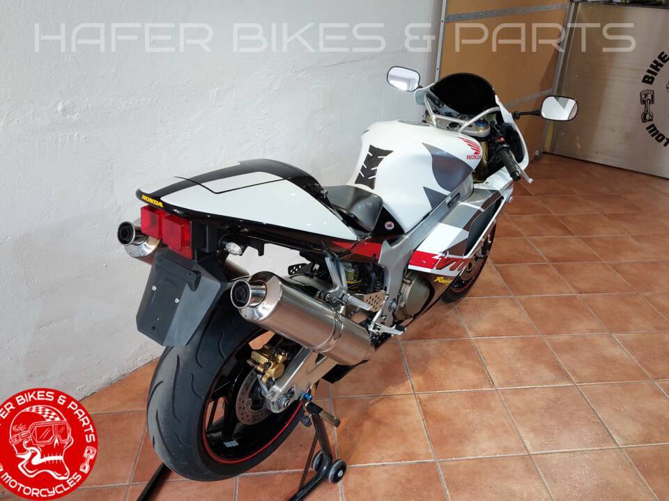 Imagen 5/41 de Honda DUMMY (2004)