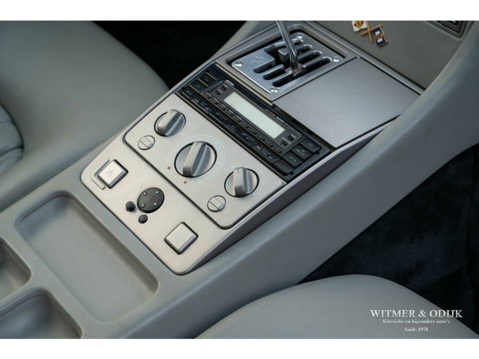 Image 17/29 of Ferrari 456 GT (1996)