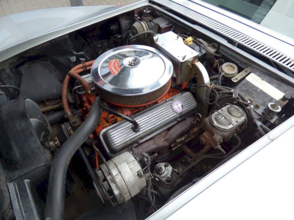 Image 19/36 of Chevrolet Corvette Stingray (1970)