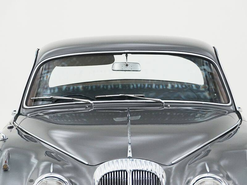 Bild 10/15 von Daimler 2,5 Liter V8 (1963)