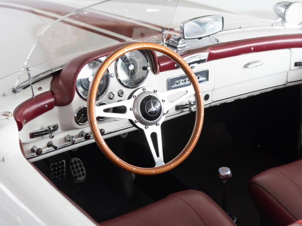 Image 26/40 of Mercedes-Benz 190 SL (1955)