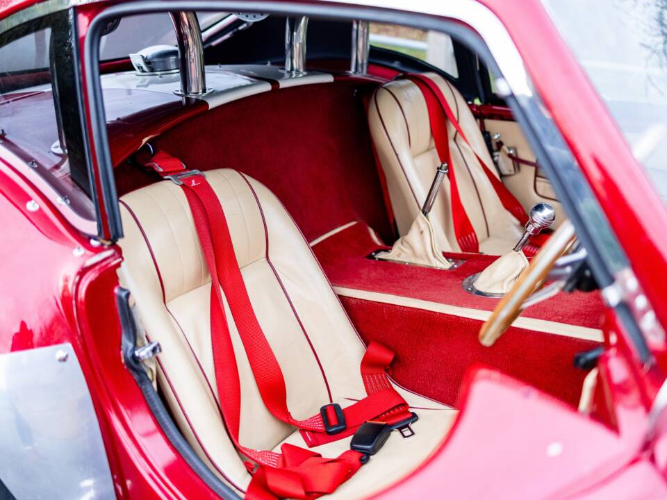 Afbeelding 45/50 van AC Cobra 289 (2000)