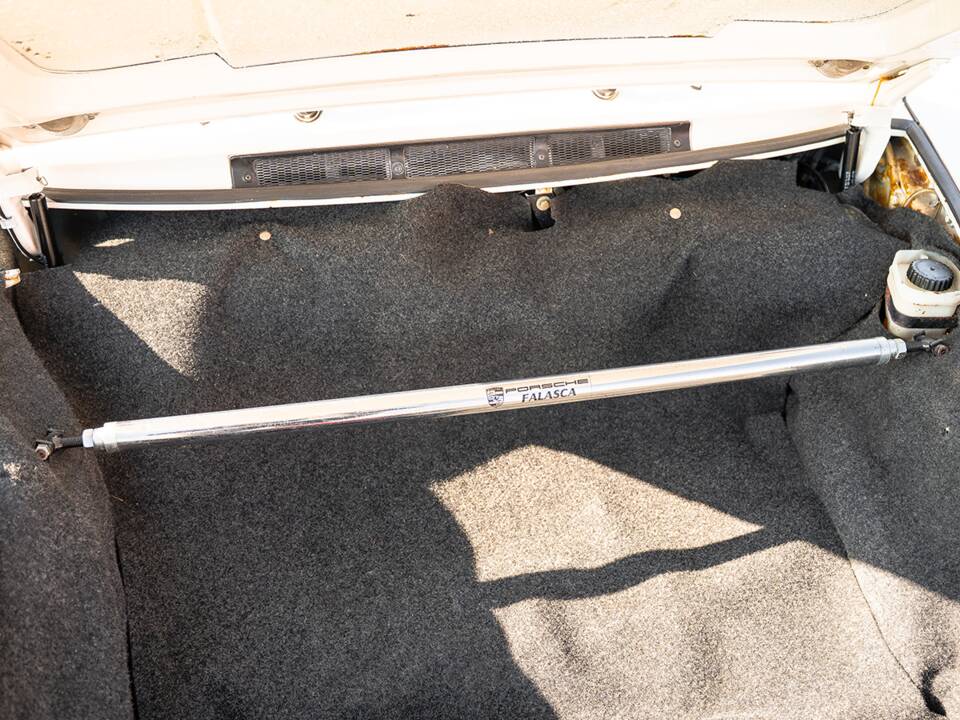 Image 43/47 de Porsche 911 2.2 S (1970)