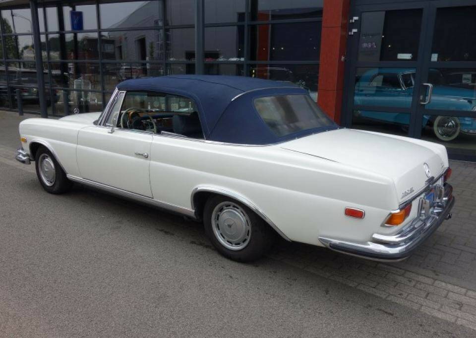 Bild 3/22 von Mercedes-Benz 280 SE 3,5 (1971)
