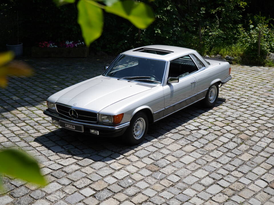 Image 22/29 de Mercedes-Benz 500 SLC (1980)