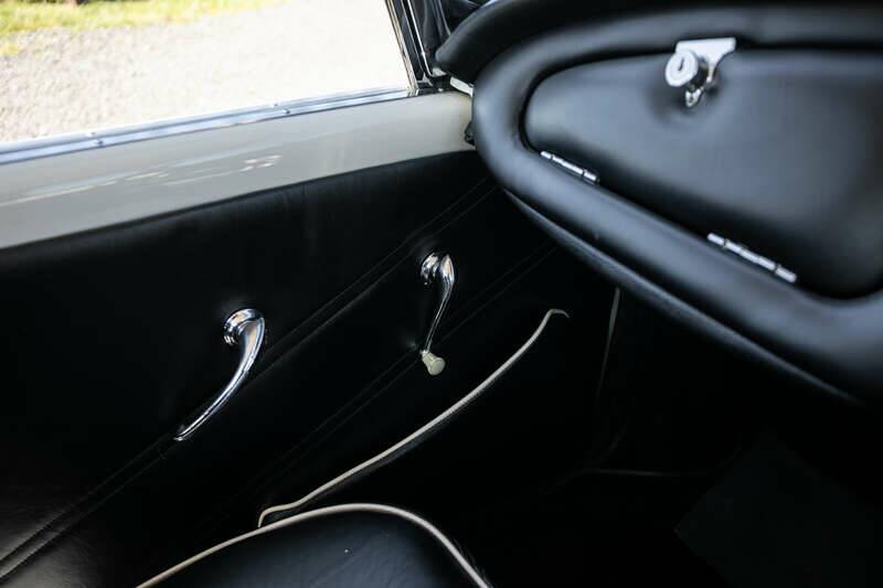 Afbeelding 21/37 van Daimler SP 250 (1963)