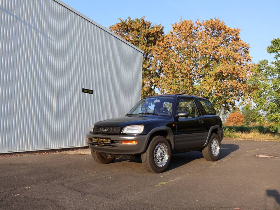Image 16/55 de Toyota RAV4 (1995)