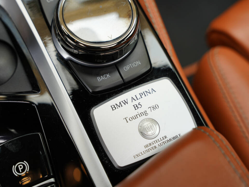Image 38/50 of ALPINA B5 Touring Biturbo Allrad (2021)
