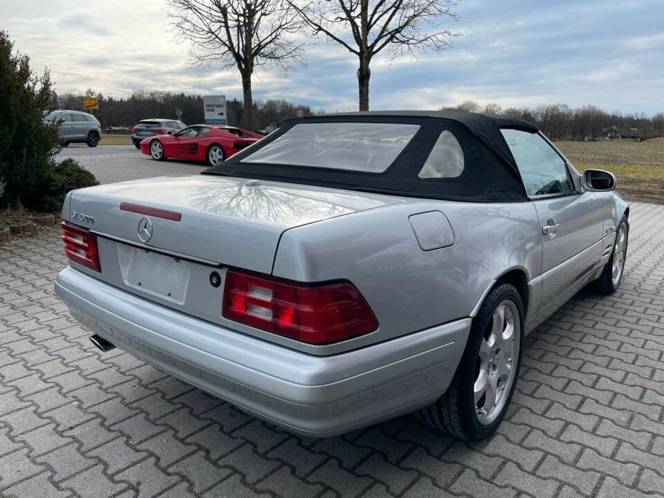 Bild 6/20 von Mercedes-Benz SL 500 &quot;Final Edition&quot; (2001)