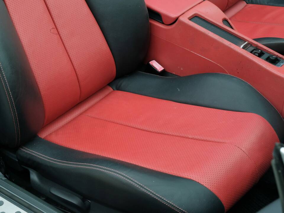 Immagine 25/50 di Mercedes-Benz SLK 230 Kompressor (1996)