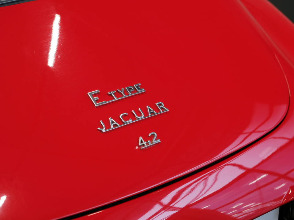 Image 16/23 de Jaguar Type E 4.2 (1967)