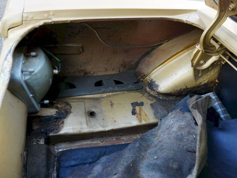 Image 15/36 of Ford Mustang 200 (1968)