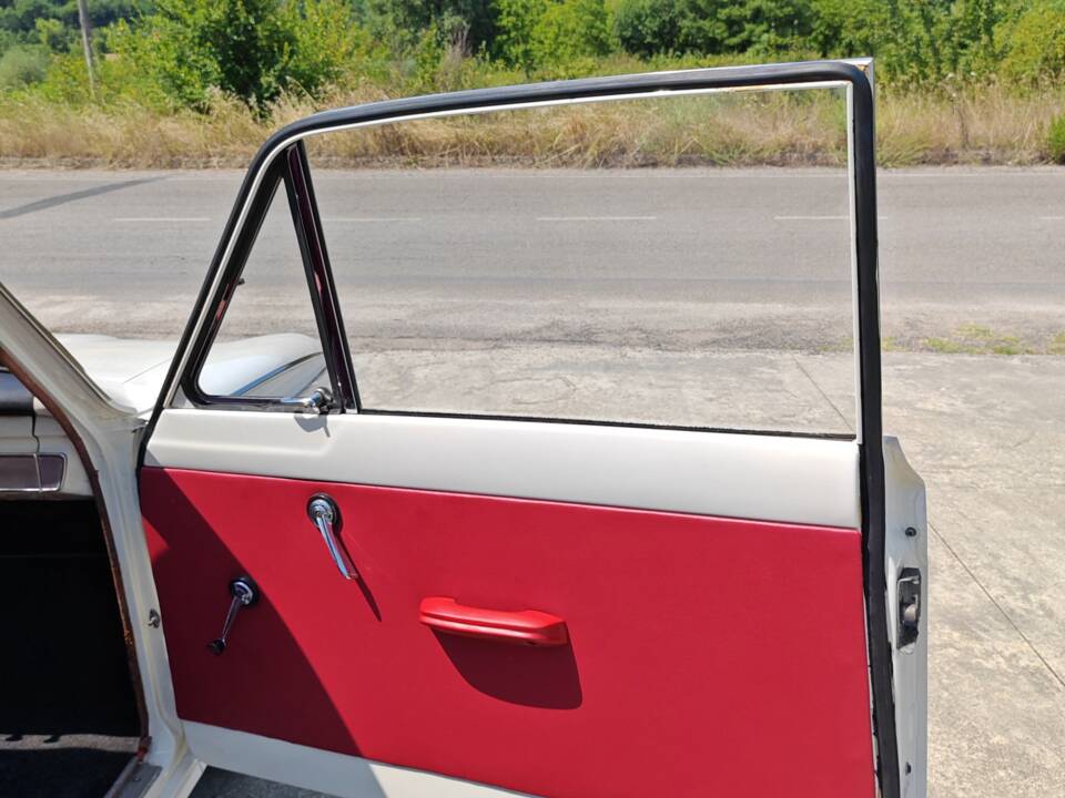 Afbeelding 24/36 van Ford Cortina 1500 Deluxe (1963)