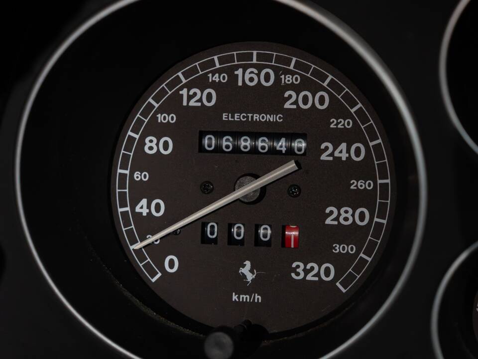 Image 33/37 of Ferrari F 355 F1 GTS (1997)