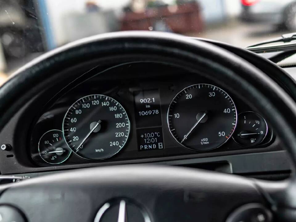 Image 6/13 of Mercedes-Benz G 320 CDI (2008)