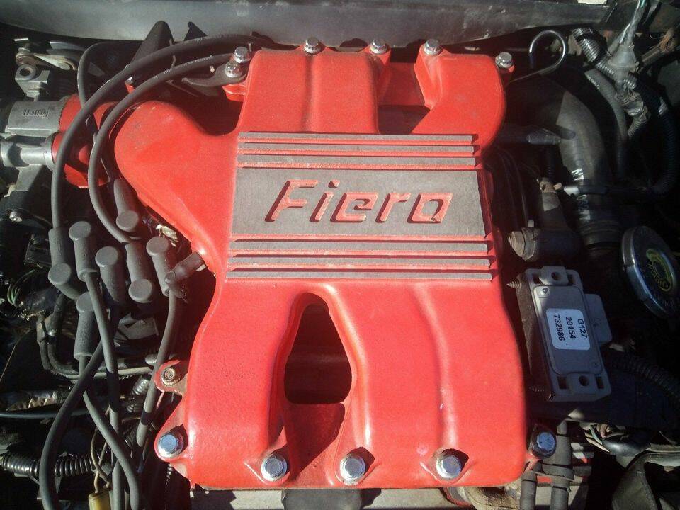 Image 52/55 of Pontiac Fiero GT (1988)