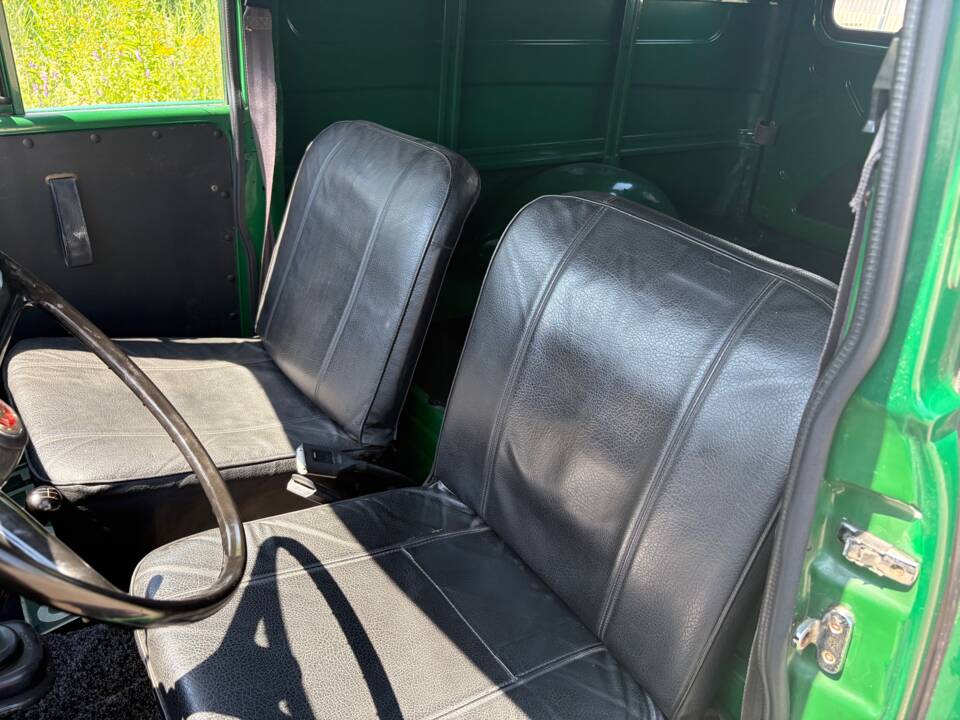 Image 5/16 of Morris Minor 1000 Traveller (1969)