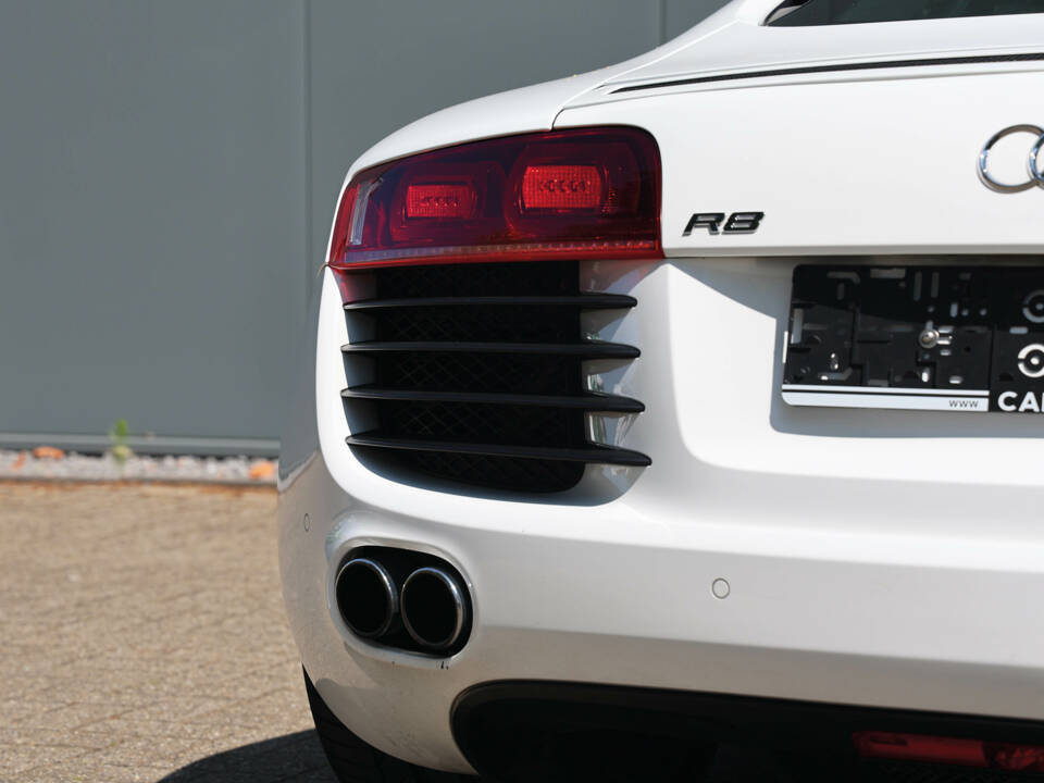 Bild 36/53 von Audi R8 (2008)