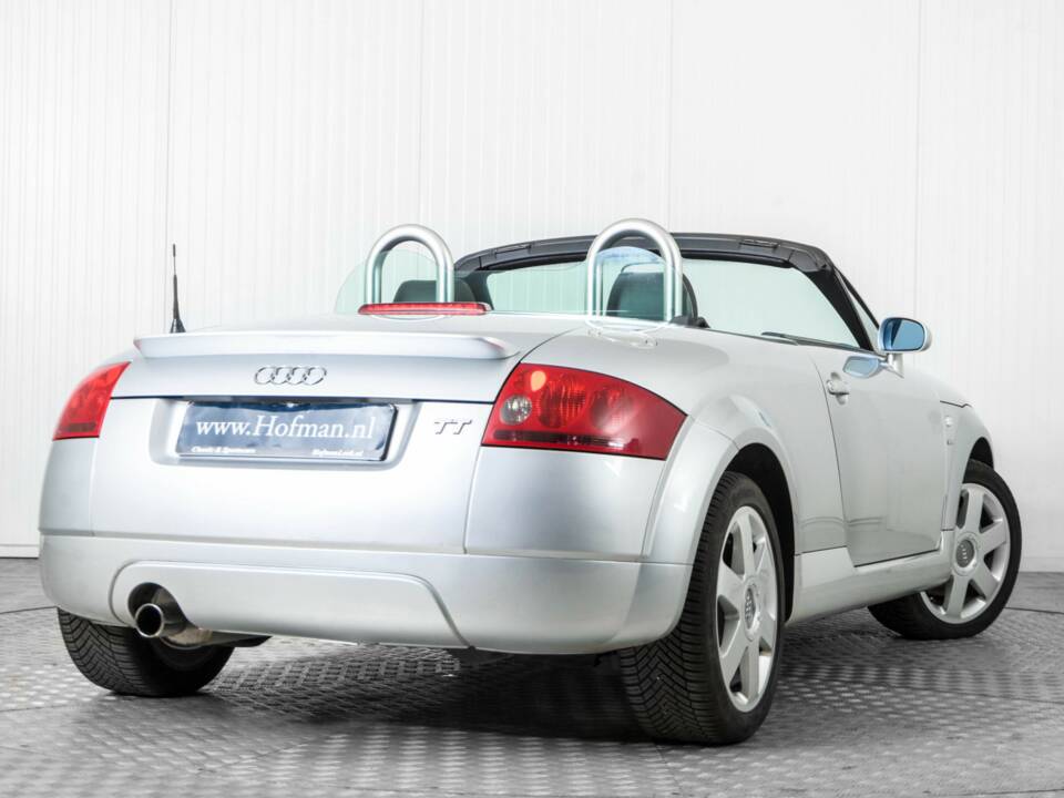 Bild 40/50 von Audi TT 1.8 T (2000)