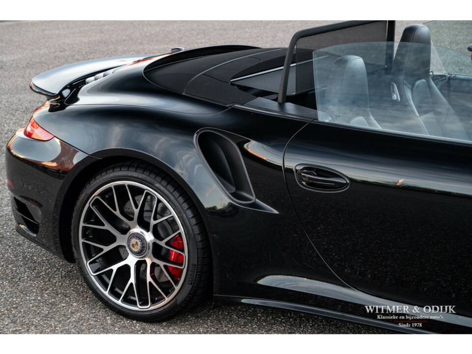 Image 14/47 of Porsche 911 Turbo (2014)