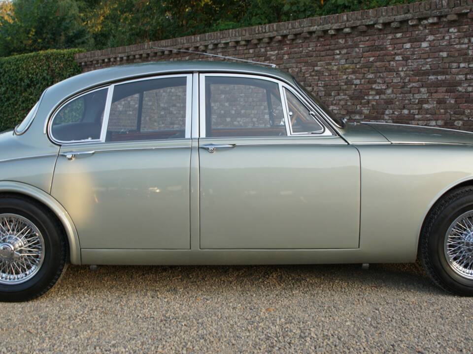 Bild 39/50 von Jaguar Mk II 3.4 (1964)