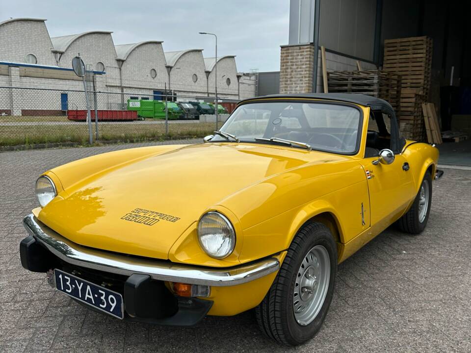 Image 1/6 of Triumph Spitfire 1500 (1977)