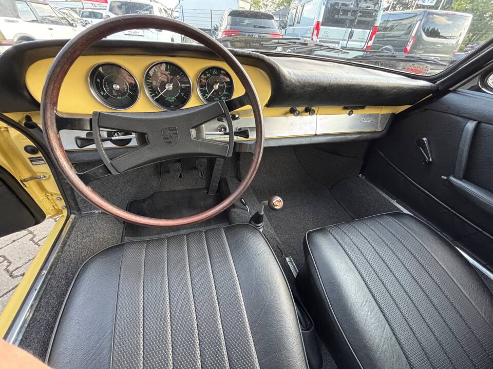 Image 38/70 of Porsche 912 (1965)